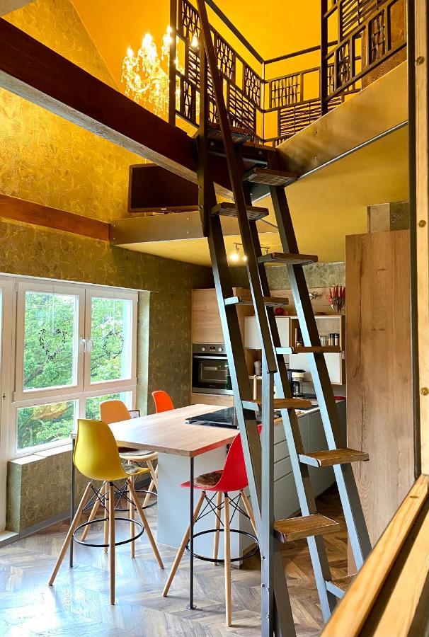 Hof Vierzehnender Im Hohen Venn - 70Qm Maisonette - 2 Schlafzimmer - Wohnkueche - Balkon Mit Grill - Monschau - Eifel - Hunde Willkommen - Islandpferde Exteriér fotografie